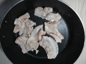 豚肉炒め